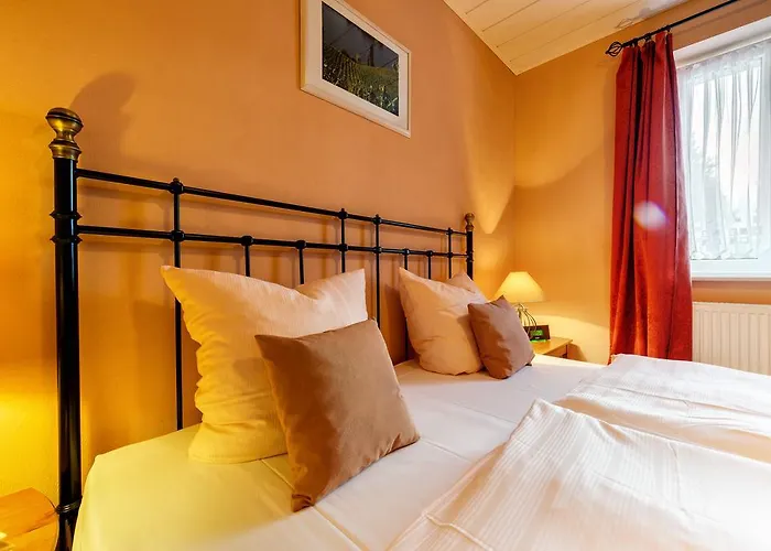 路易摩泽尔酒店 3*