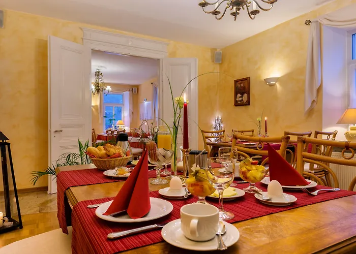 路易摩泽尔酒店