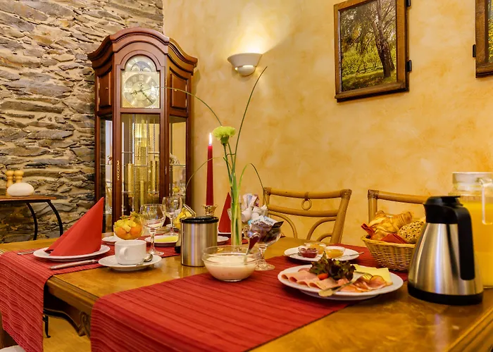 路易摩泽尔酒店